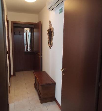 Appartamento In Centro Home Monfalcone Esterno foto