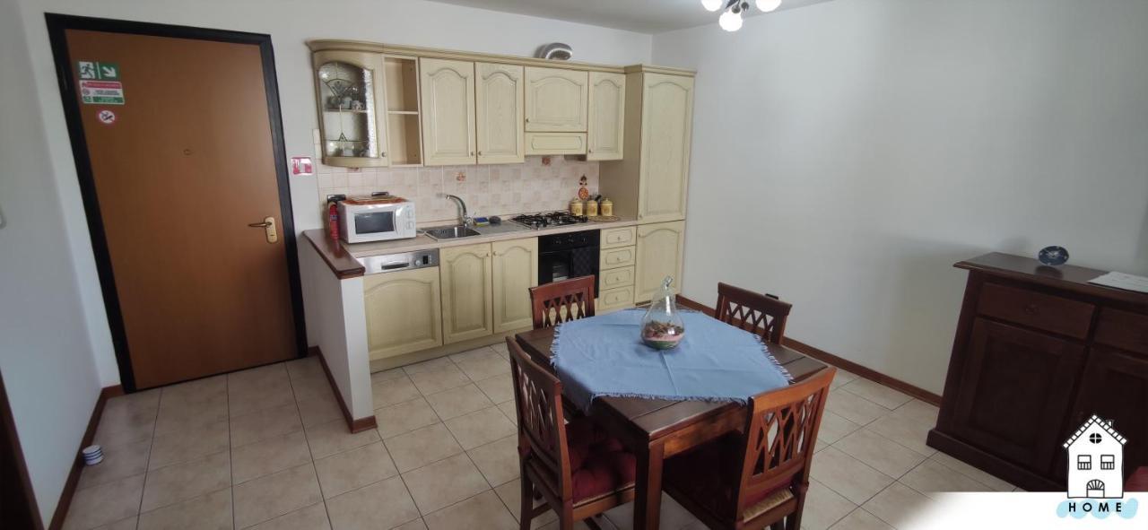 Appartamento In Centro Home Monfalcone Esterno foto